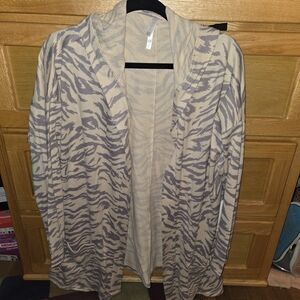 Women's Zebra Print Sweater - Cream and Gray Lularoe Mackenzie 1x